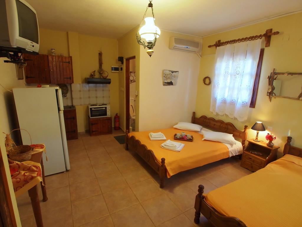 Andromahi Apartment Lefokastro
